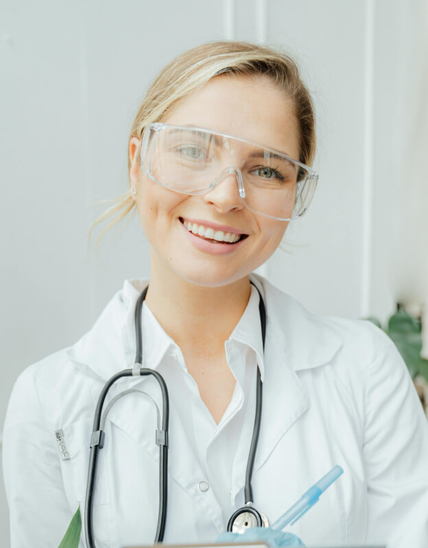 Dr Verina Amir